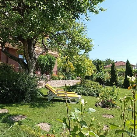 Villa Prolet General-Kantardzhievo Εξωτερικό φωτογραφία