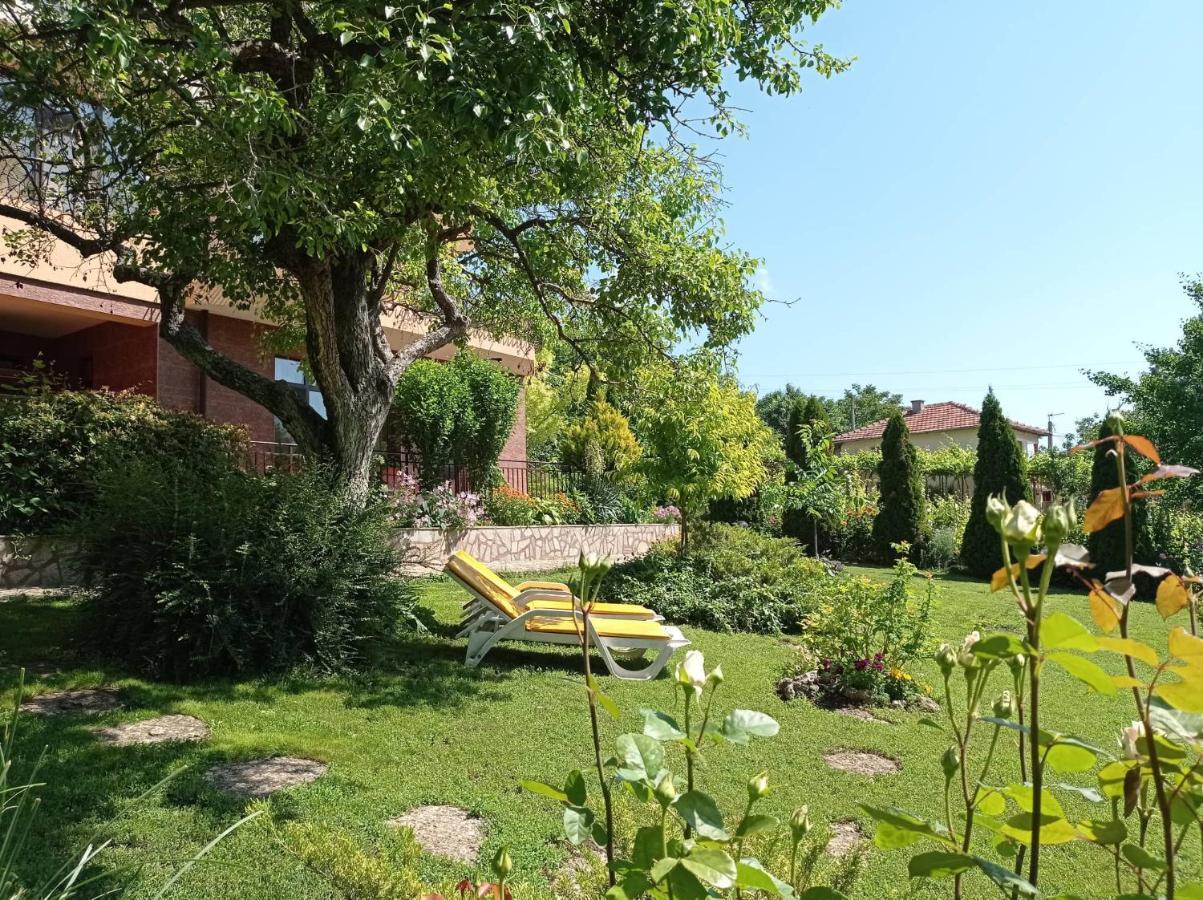 Villa Prolet General-Kantardzhievo Εξωτερικό φωτογραφία