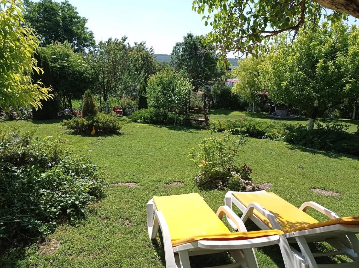 Villa Prolet General-Kantardzhievo Εξωτερικό φωτογραφία