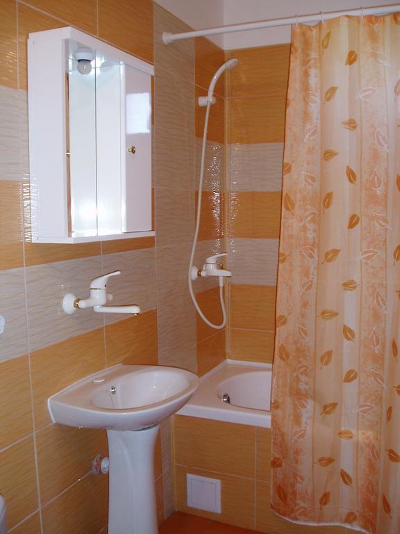 Villa Prolet General-Kantardzhievo Δωμάτιο φωτογραφία