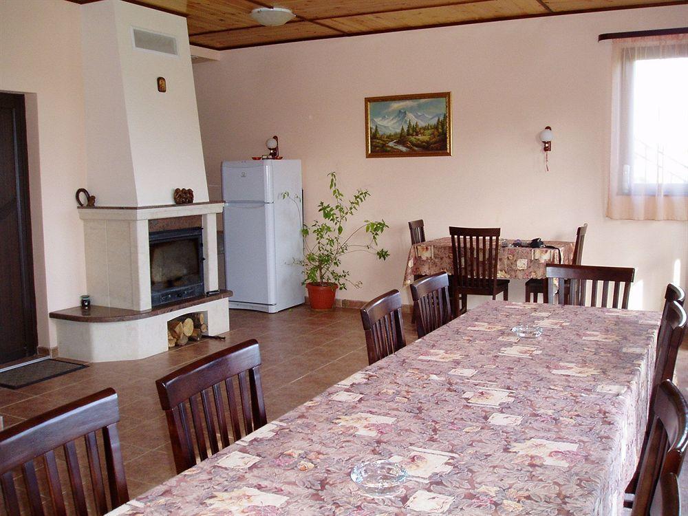 Villa Prolet General-Kantardzhievo Εξωτερικό φωτογραφία